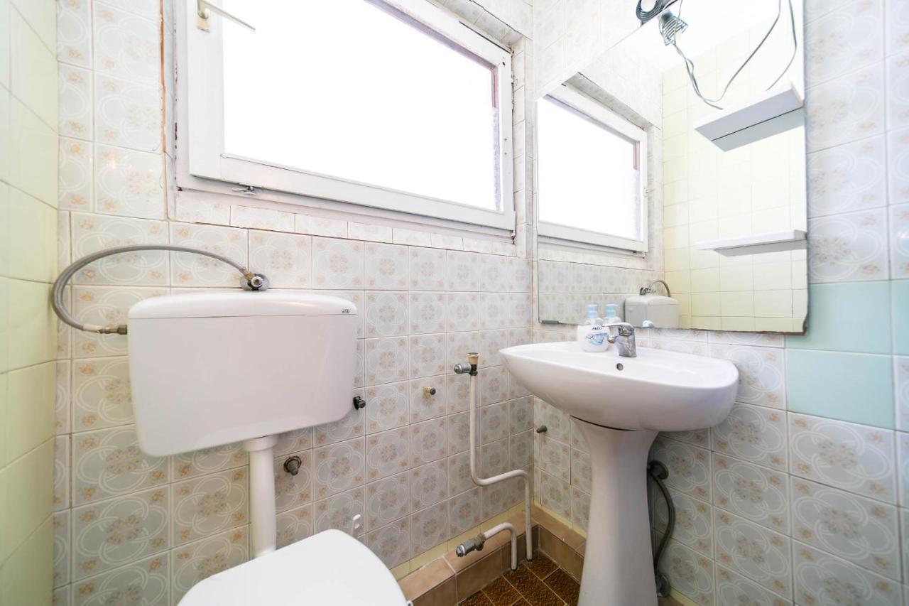 Guesthouse Ivkovic クルク エクステリア 写真