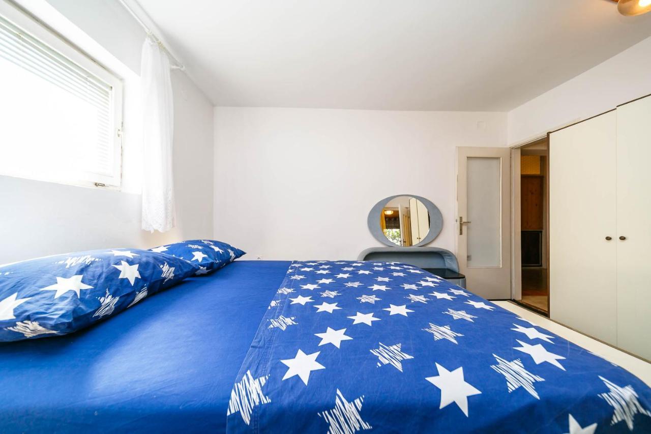 Guesthouse Ivkovic クルク エクステリア 写真